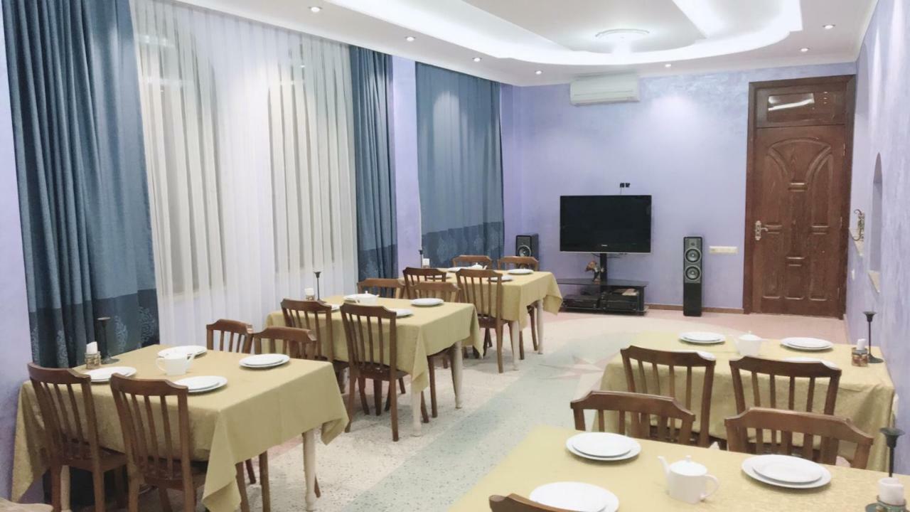 Sunny Hotel Batumi มาคินจอรี ภายนอก รูปภาพ